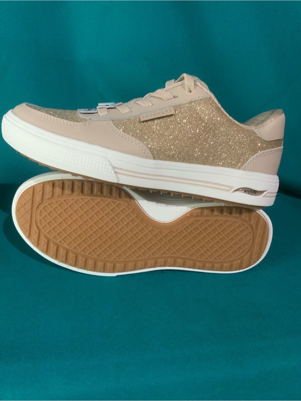 SKECHERS AIR-COOLED WOMEN’S STREET ARCHFIT ARCADE SNEAKERS, GLITTERY NIGHT TAUPE